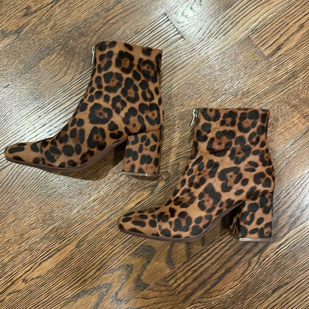 Madewell leather interior leopard print boots